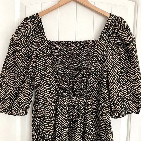 ♦️SOLD♦️ Mango Puff Sleeve Midi Dress Abstract Animal Print Black & Tan Size 10 - Picture 12 of 13